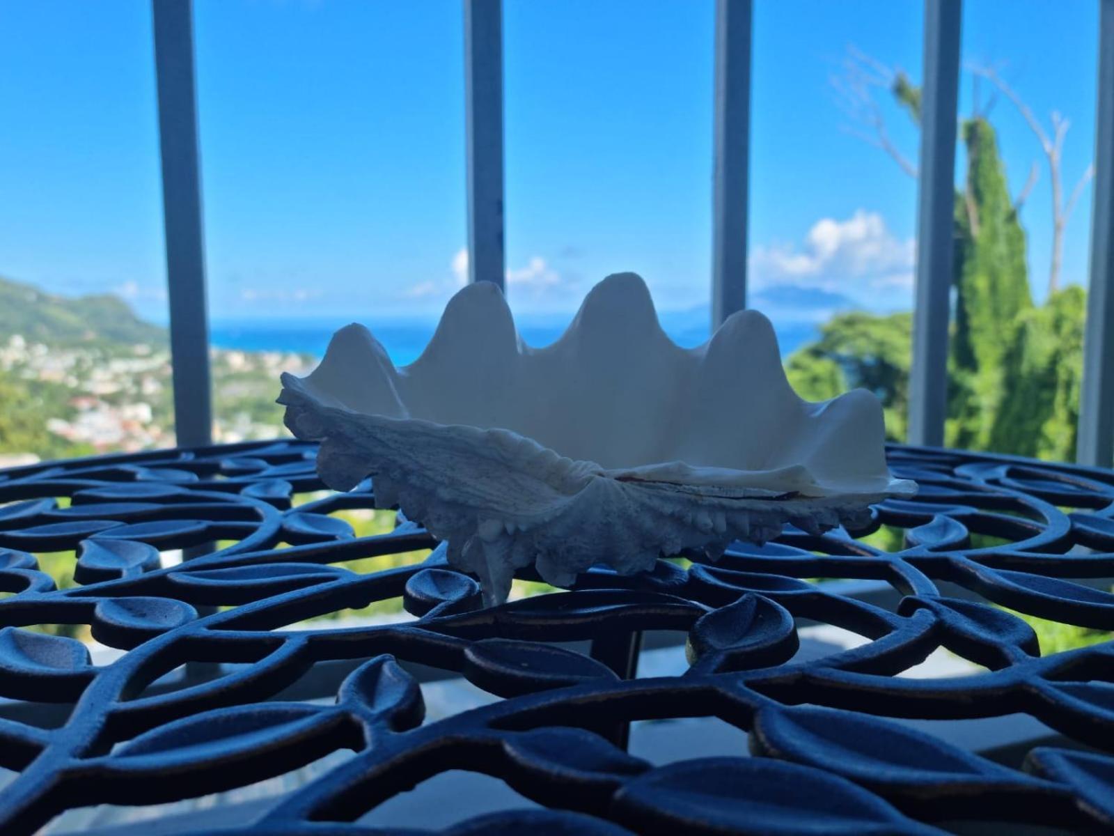 Wild Vanilla * Beau Vallon (Mahe)